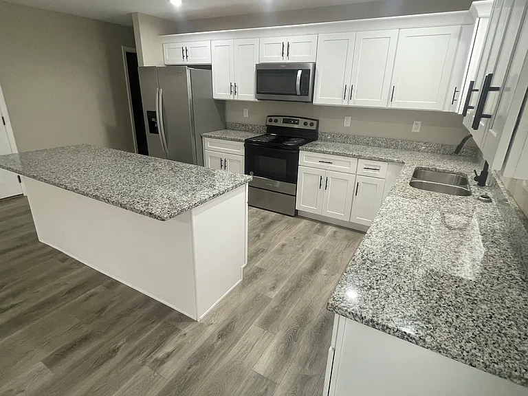 1828 Sequoyah Ave #B — Photo 3