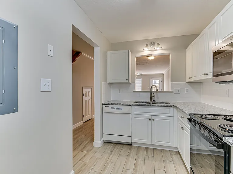 4680 Brookwood Ln — Photo 14