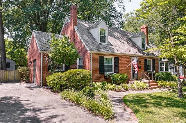 1st image of 5911 Fitzhugh Ave