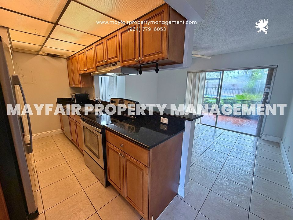 1st image of 4469 Treehouse Ln