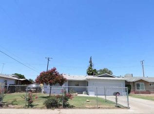 1928 W Aurora Ave, Porterville, CA