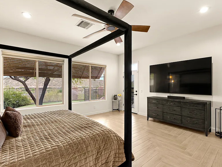 4947 N Bonita Ridge Ave — Photo 24