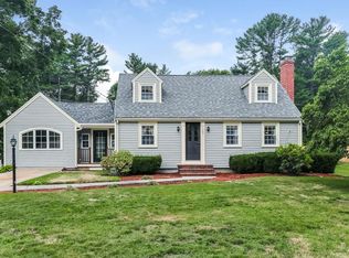 105 Spring St, Hanover, MA 02339