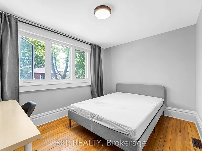 119 Hopewell Ave — Photo 20