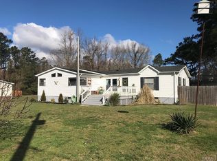 112 Raccoon Dr, Knotts Island, NC 27950