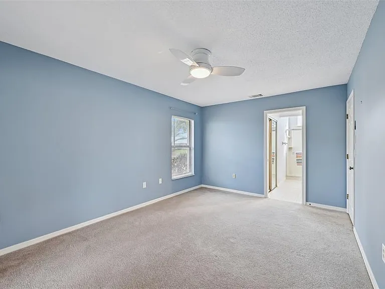 227 Southampton Dr #289 — Photo 22