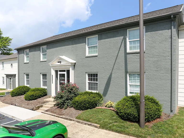 Leasing Office