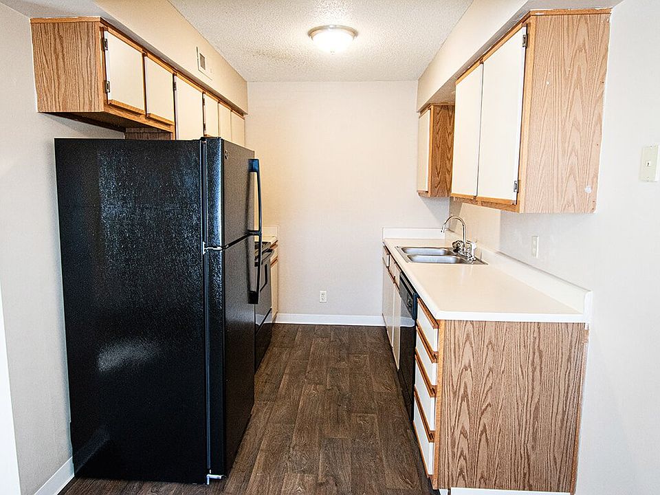 Welcome to Berkshire Apartments & Townhomes