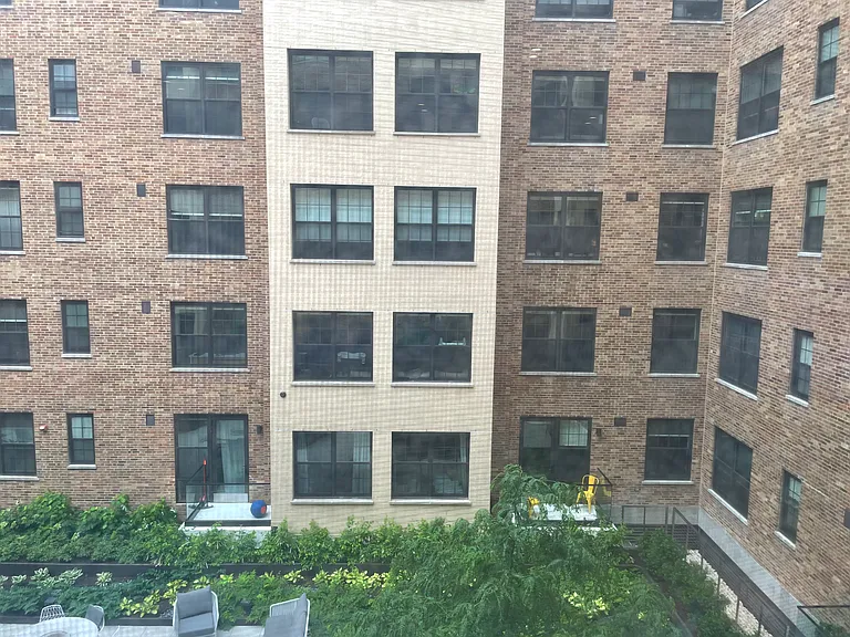 1651 Harvard St NW #314 — Photo 8