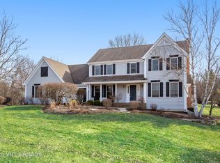 421 Rugby Rd, North Barrington, IL 60010