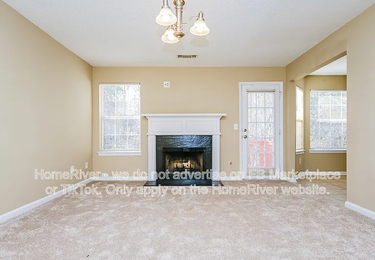 10761 Tara Village Way — Photo 2