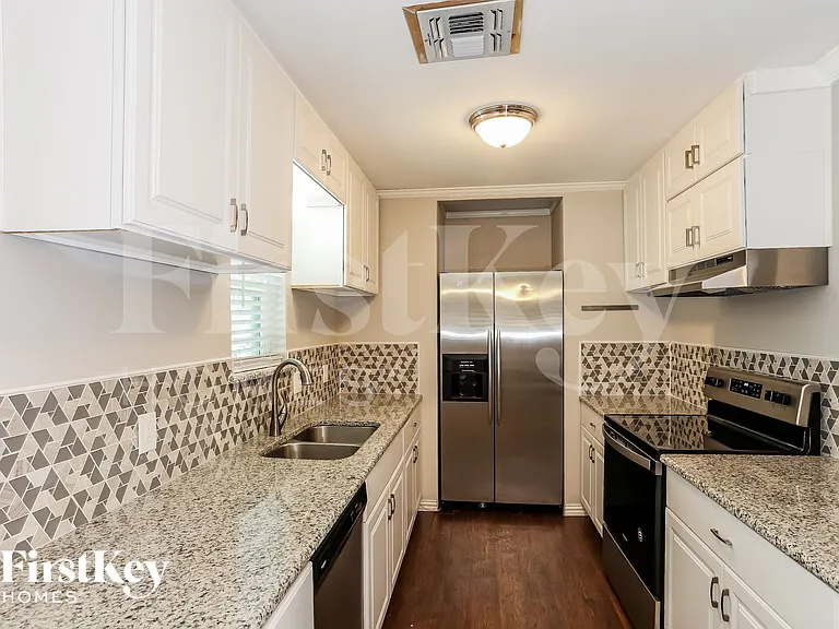 3804 Driskell Blvd — Photo 7