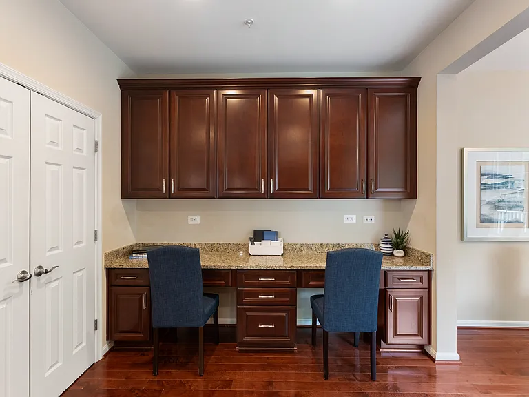 232 Mohegan Dr — Photo 7