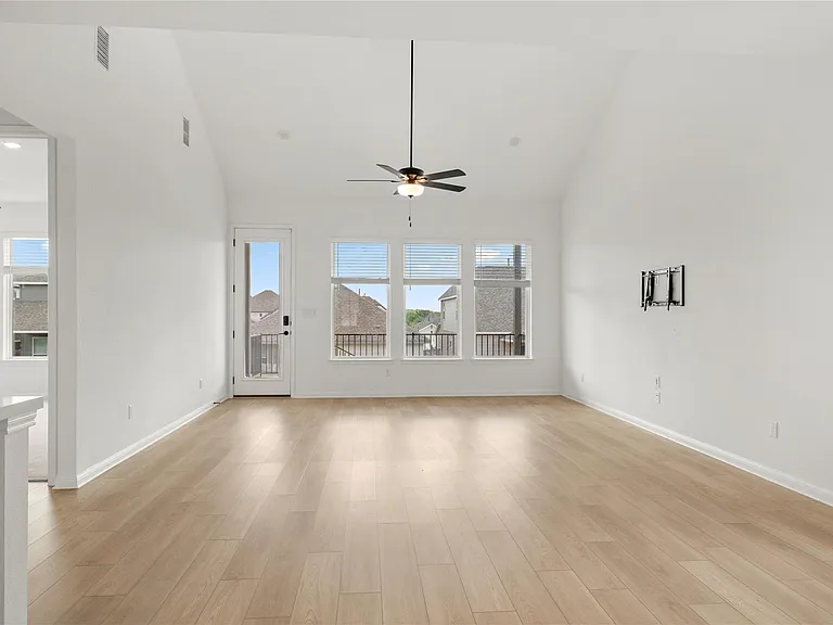 236 Wingstem Way — Photo 4