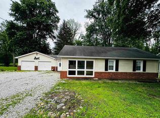 10 Daviess Dr, Washington, IN 47501
