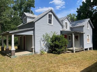 5634 Lowesville Rd, Piney River, VA 22964