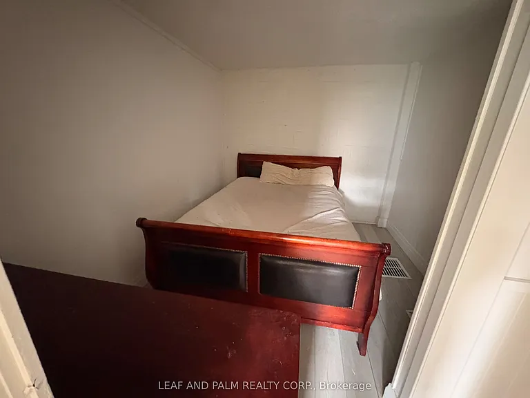 10766 Victoria Square Blvd — Photo 6