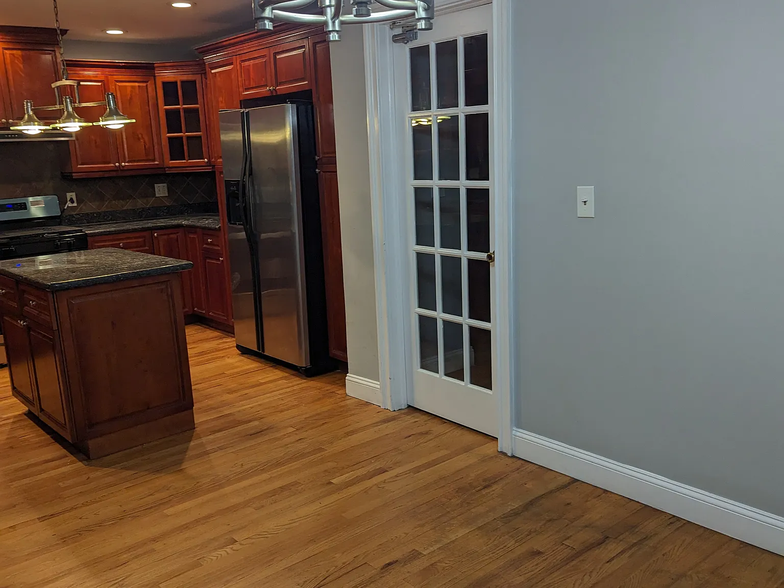 752 Beechwood Ave — Photo 4