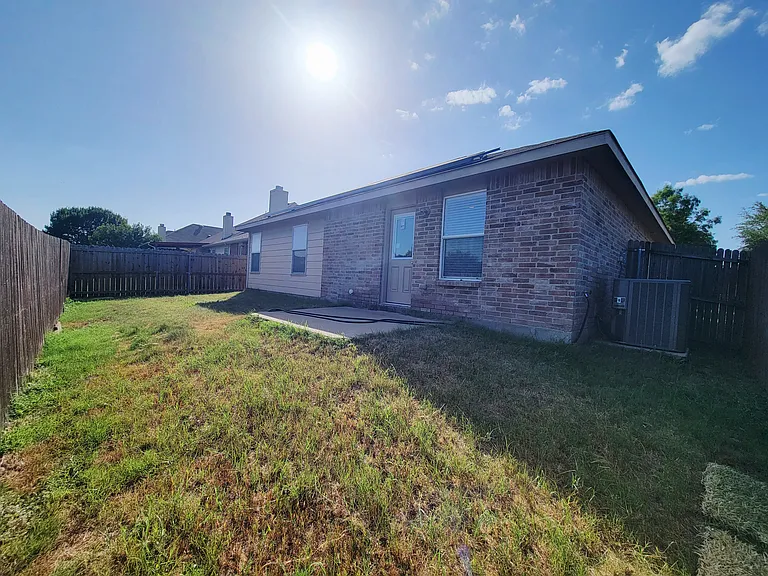10032 Daly Dr — Photo 24