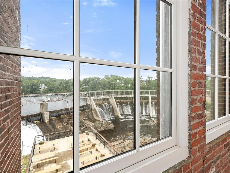 Spinning Mill Lofts — Photo 81