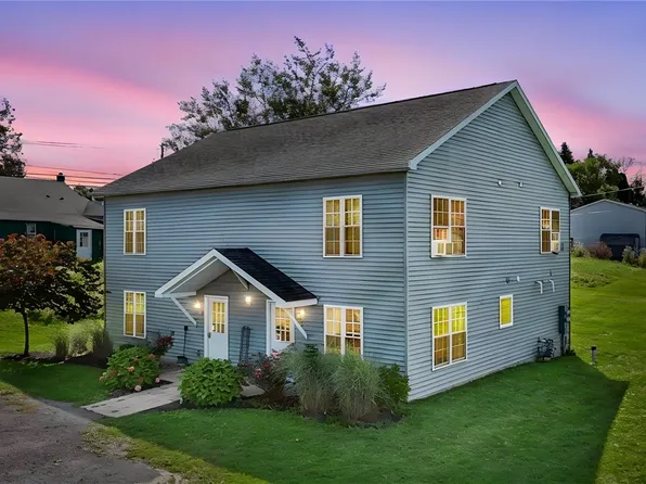 105 Birdseye View Dr, Ithaca, NY 14850