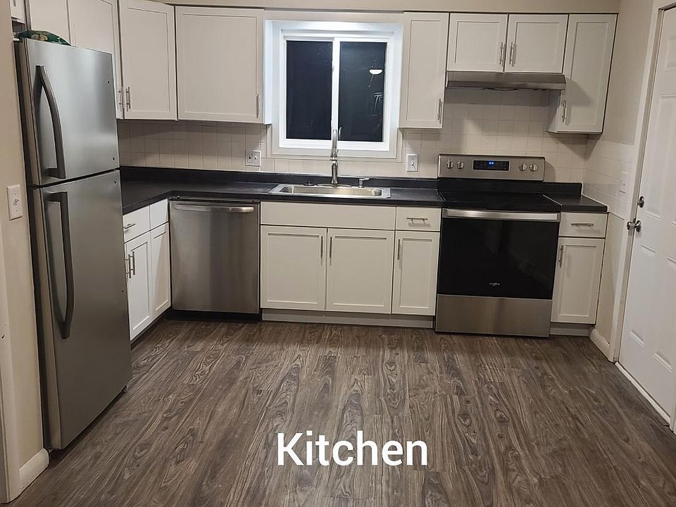 1st image of 230 N Grant Ave