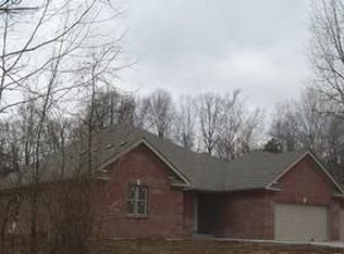 2732 Grey Fox Dr, Martinsville, IN
