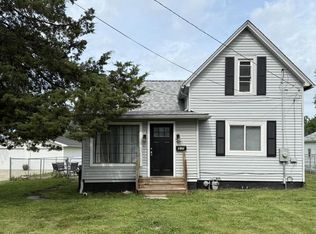 915 N Walnut St, Kewanee, IL 61443