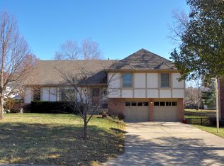 10337 Westgate St, Overland Park, KS 66215