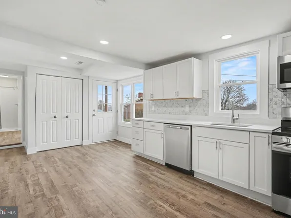 1915 Old Taneytown Rd, Westminster, MD 21158