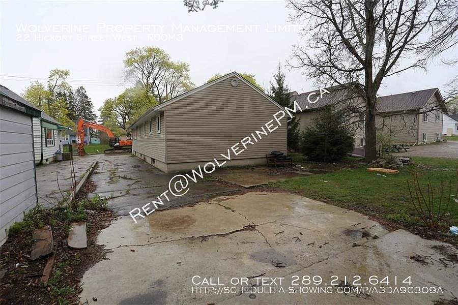 2nd image of 22 Hickory St W #3