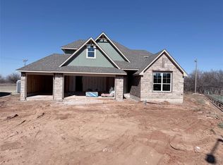 10173 NW 100th St, Yukon, OK 73099