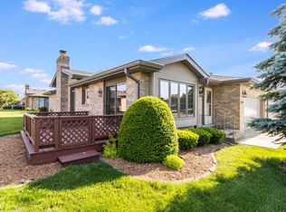 1818 Foxwood Dr, New Lenox, IL 60451