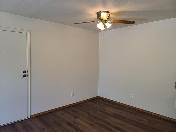 4th image of 461 W Yucca Ct Unit 310