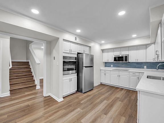 3rd image of 4396 Point West Dr #4396