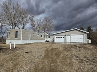 314 2nd St W, Mercer, ND 58559
