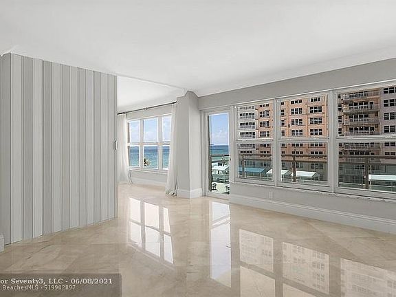 5th image of 3900 Galt Ocean Dr APT 303