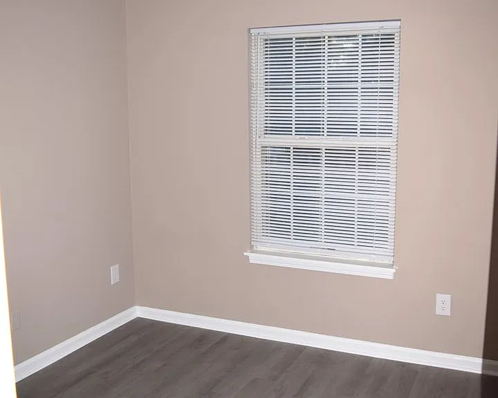 1623 Dendy Ln — Photo 11