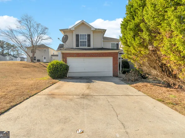 658 Carlton Pointe Dr, Palmetto, GA 30268