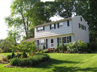 34 Medford Pl, Wayne, NJ 07470