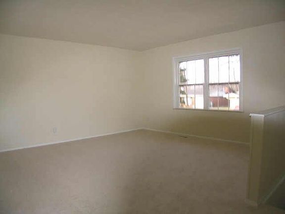 2nd image of 3119 N Beeler Ave
