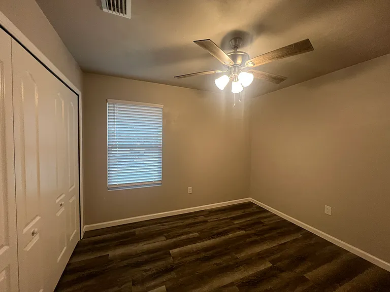 23004 NW 184th Rd — Photo 18
