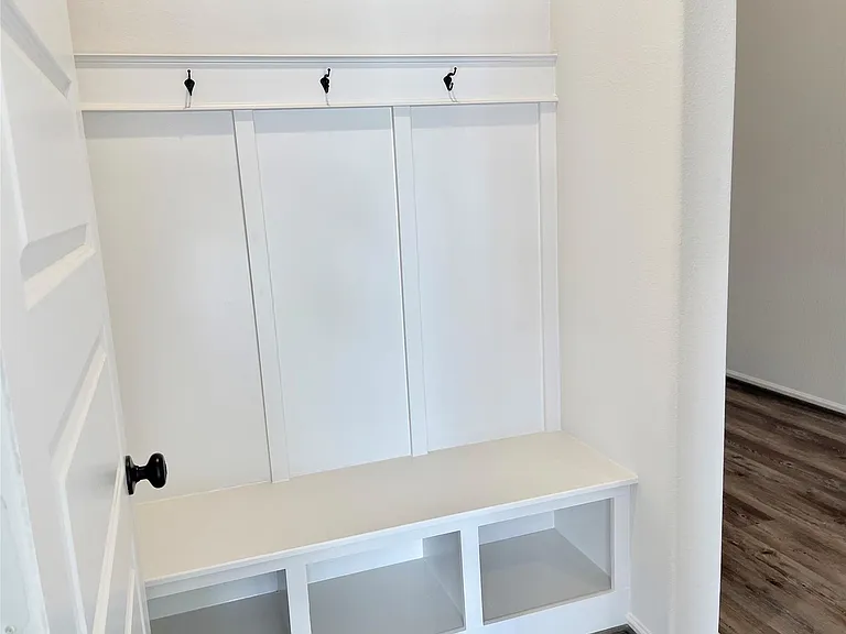 4602 Ana Ridge Ln — Photo 25