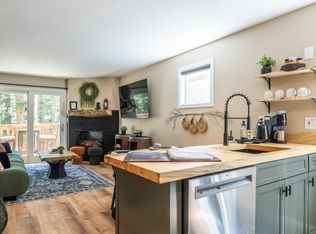 141 Lakeview Blvd #26, Mammoth Lakes, CA 93546