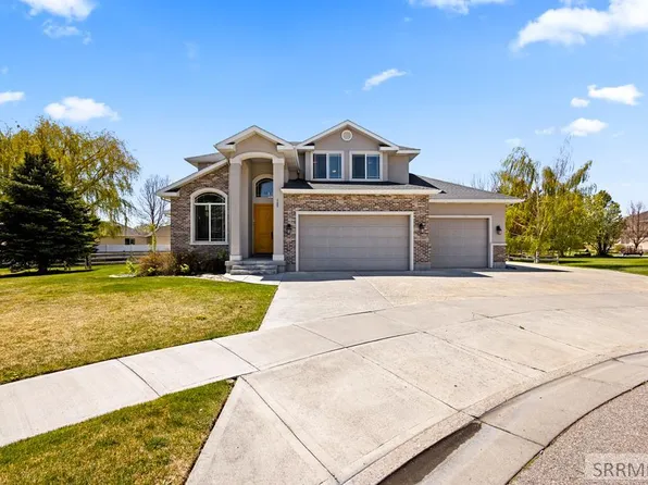 165 Fair Hills Cir, Idaho Falls, ID 83401