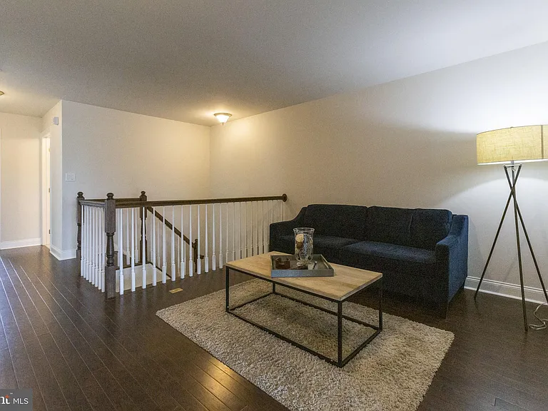 3701 Parris Blvd — Photo 39