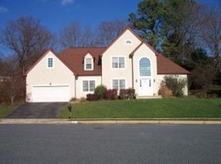 1 High Pond Dr, Newark, DE 19711