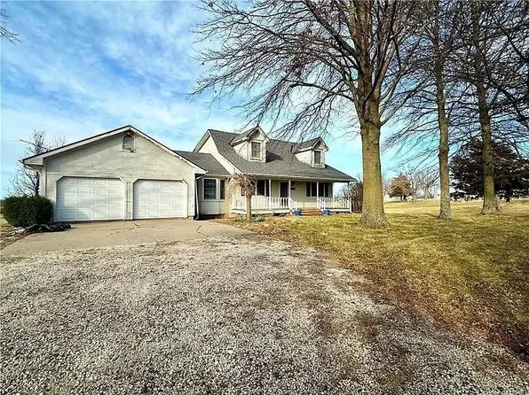 9555 NE State Route 6, Easton, MO 64443