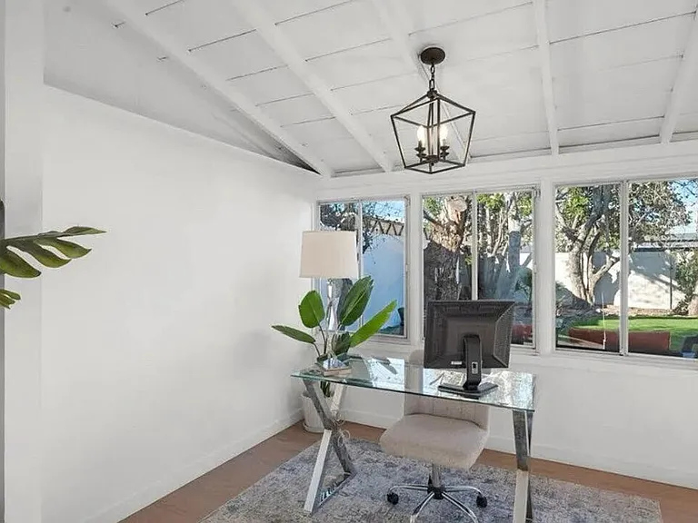 6251 Alcove Ave — Photo 5