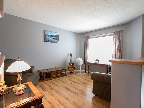 4th image of 5206 24th St